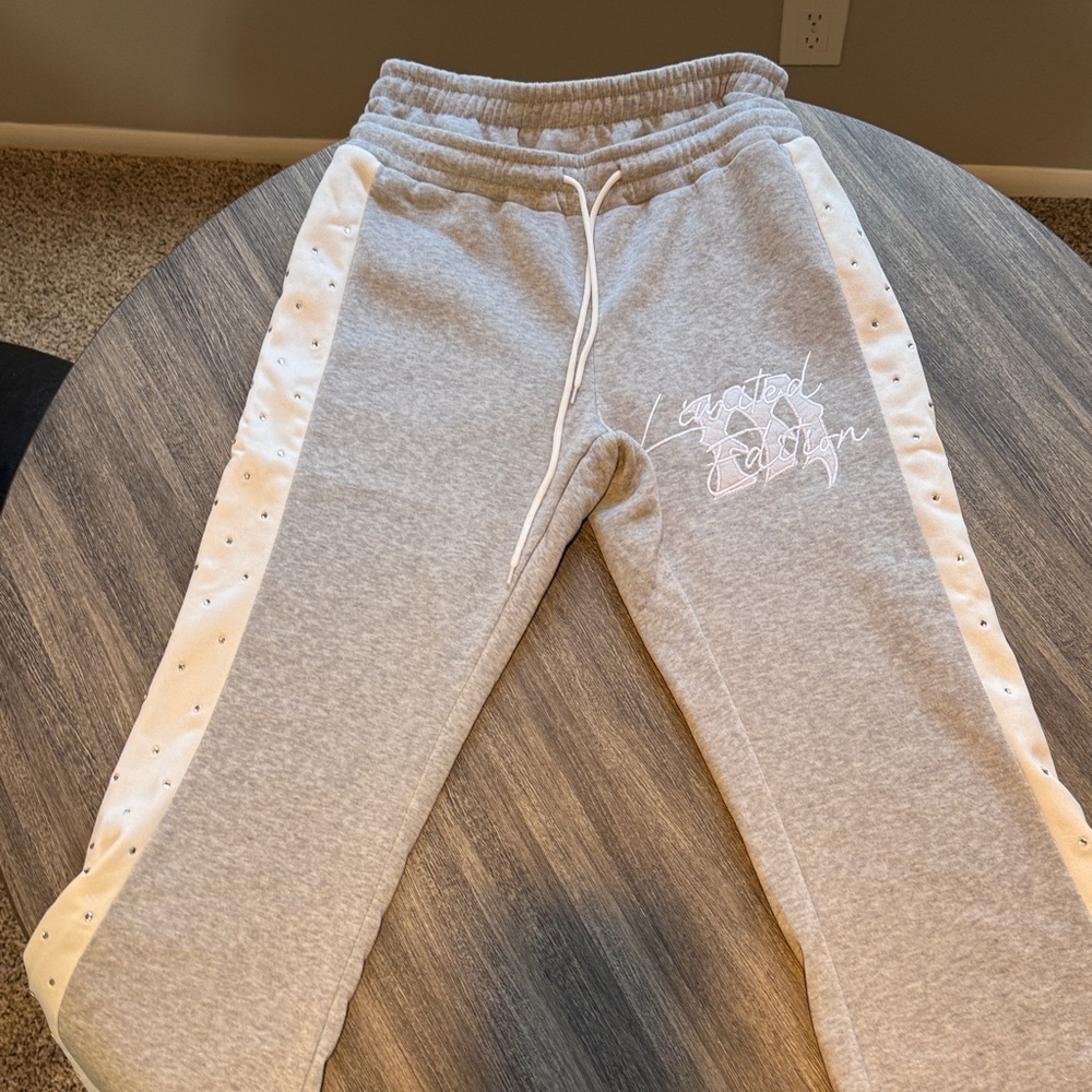 SHEIN Gray and White Men's Joggers never worn